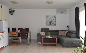 Apartmani Andrea